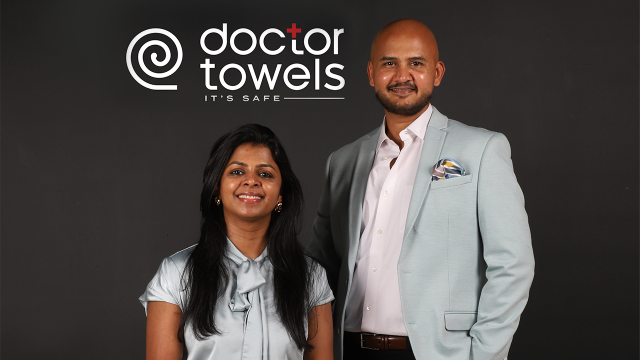 https://marksmendaily.com/wp-content/uploads/2022/11/Doctor-Towels.jpg