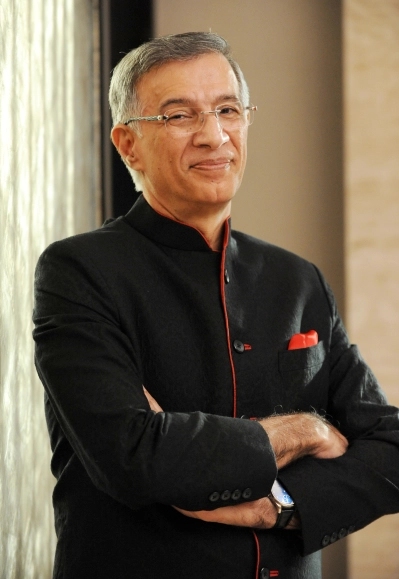 Dr. Niranjan Hiranandani