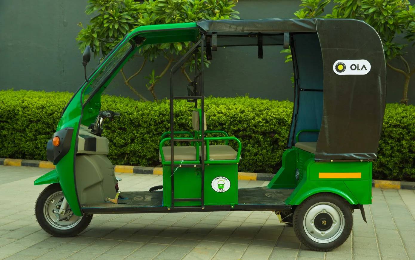 Ola Electric Plans E-Rickshaw Launch Ahead of IPO