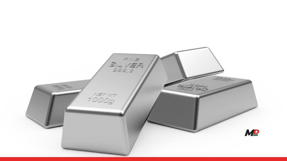 Zaveri Bazaar halts Silver orders as severe shortage takes hold 