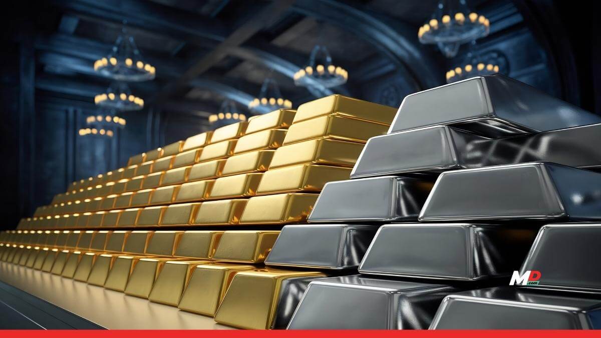 Bullion rally accelerates: Gold crosses $4,400, silver touches new peak 