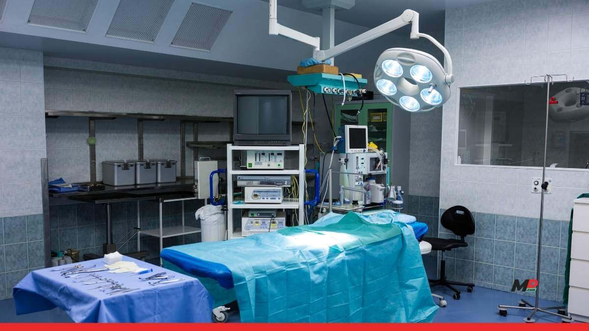 Doctors at Kokilaben Hospital Robotically Remove Prostate 20 Times Normal Size in World’s Largest Recorded Case