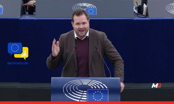 Danish MP clashes with Trump over Greenland debate