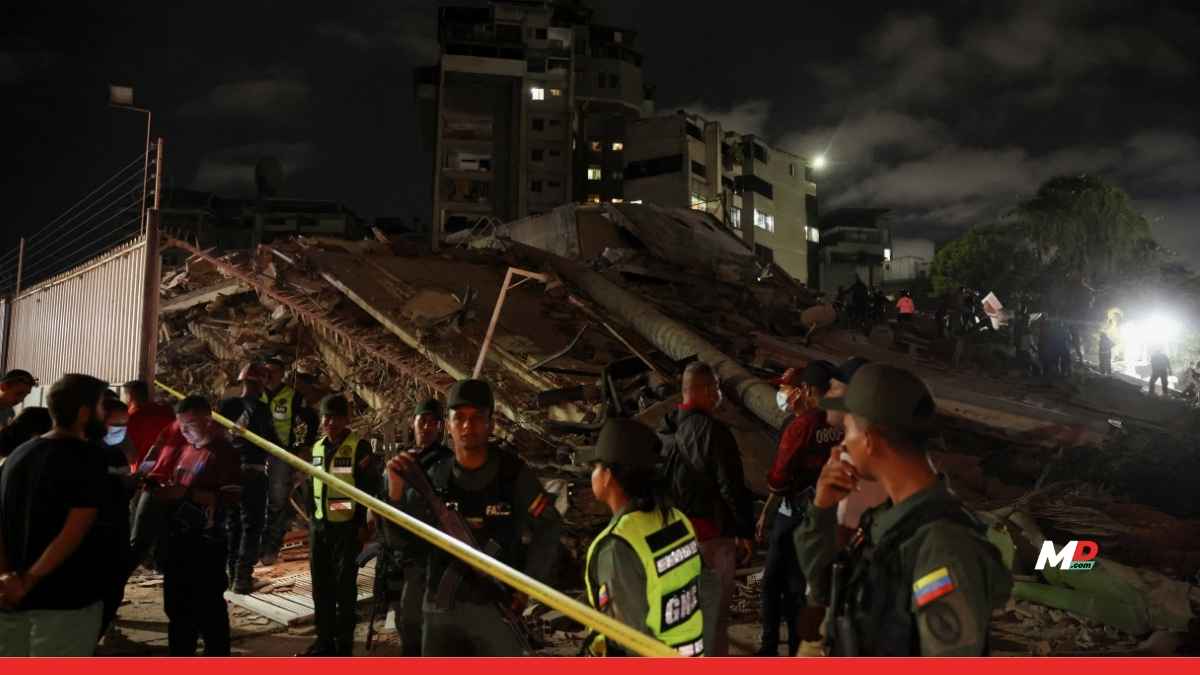 At least 32 dead as twin earthquakes strike Venezuela's northern coast 