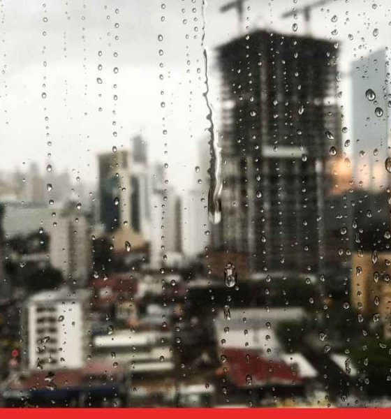Heavy Rains Bring Mumbai, Pune to a Standstill