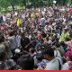 Centre reaches out to CJP for talks as protest gathers pace 