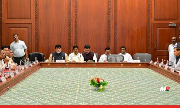 Fadnavis Orders Action Plan to Promote Marathi Language