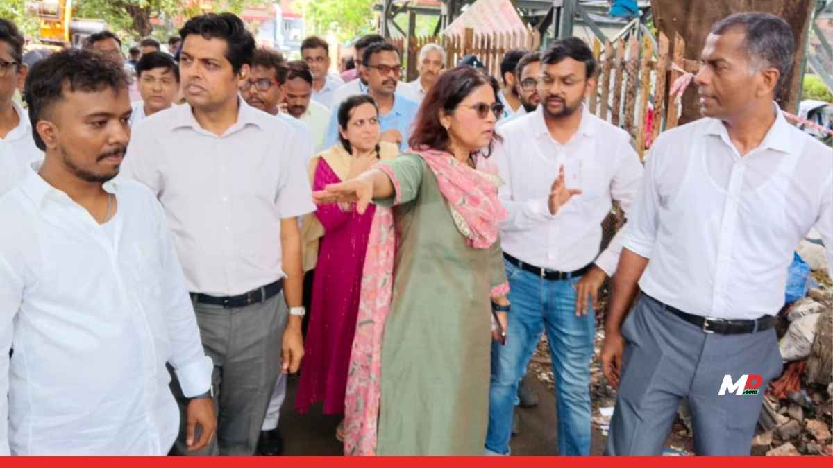 BMC Reviews Pedestrian Facilities Around Prabhadevi Railway Station